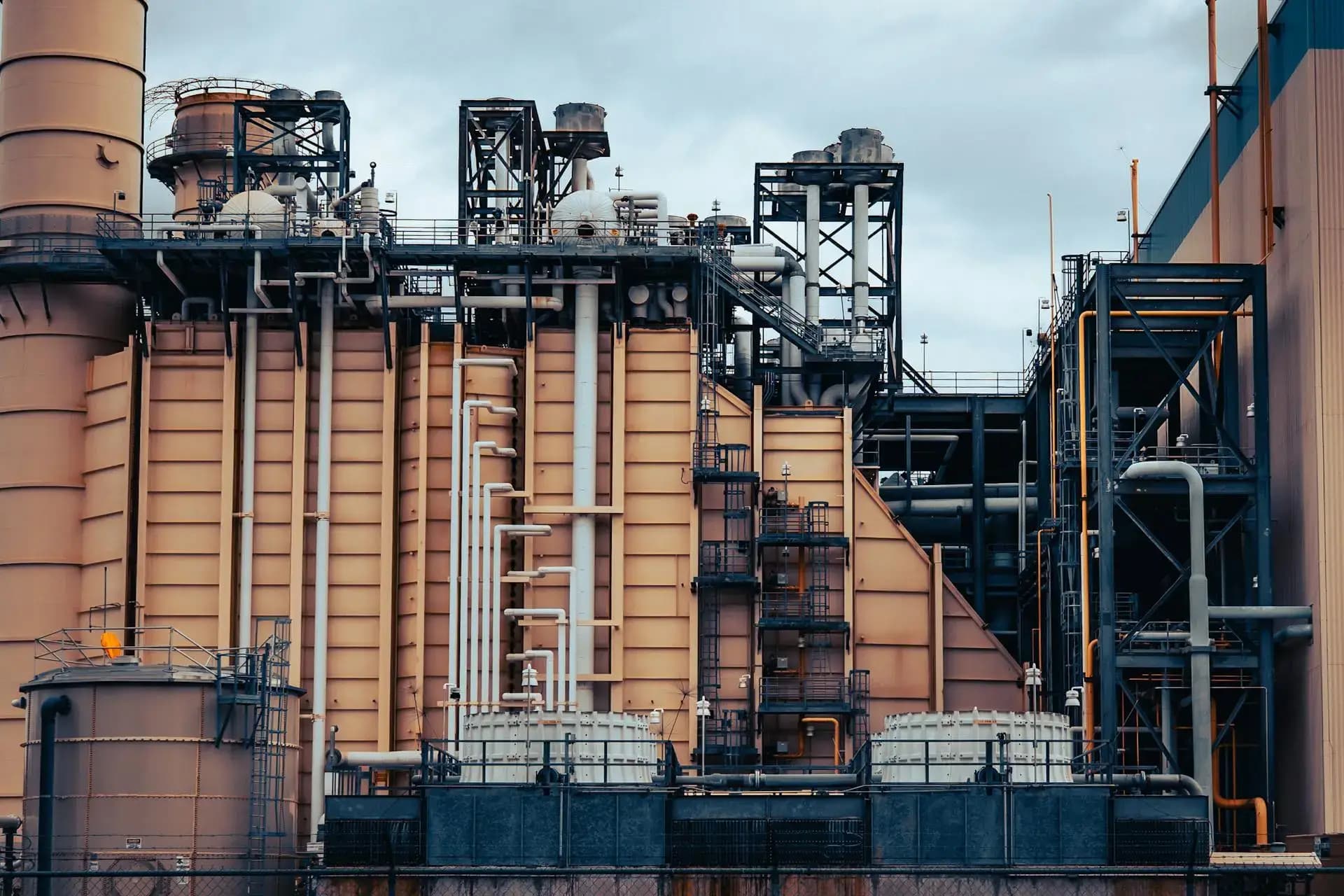 Manufacturing & Industrial IoT